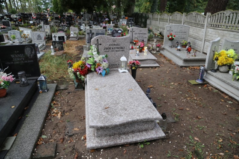 Grób EUGENIUSZ SŁABOŃ