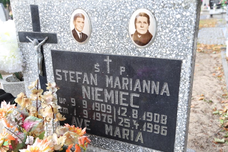 Grób Stefan Niemiec