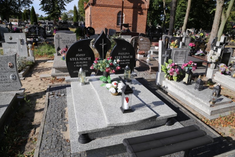 Grób Paulina Stelmach