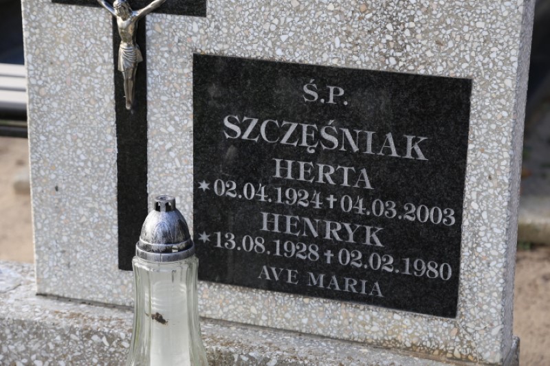 Herta Szczęśniak 1924 Stegna - Grobonet - Wyszukiwarka osób pochowanych